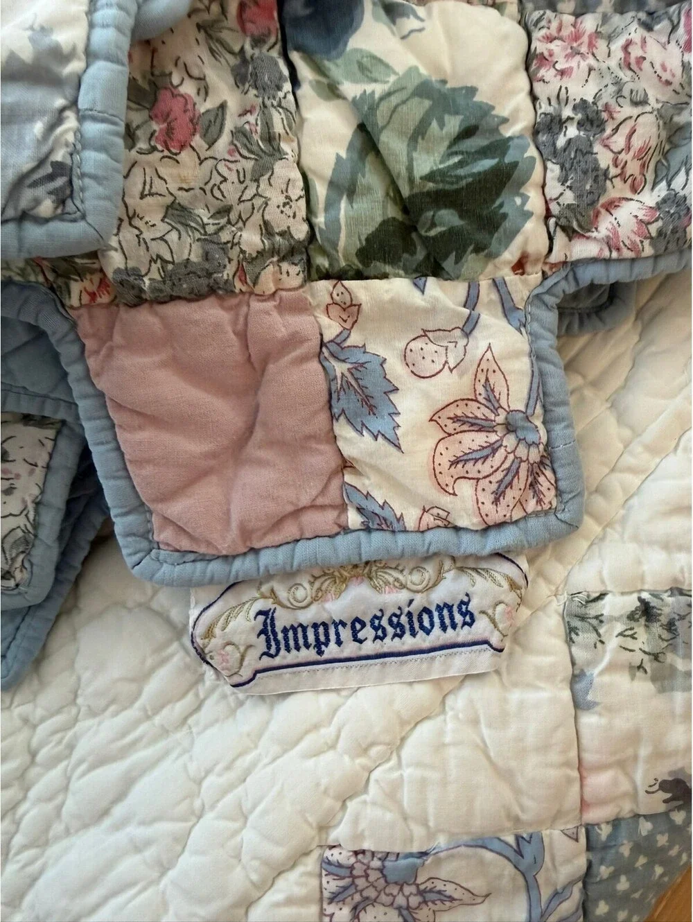 Vintage Impressions Patchwork Quilt Full Queen 80x82 w/ Matching Pillow Sham